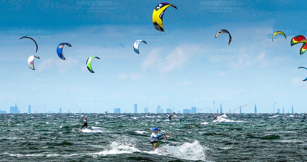 wp_kitesurfing_in_city_restart___30797e7a-900x0-wd.jpg