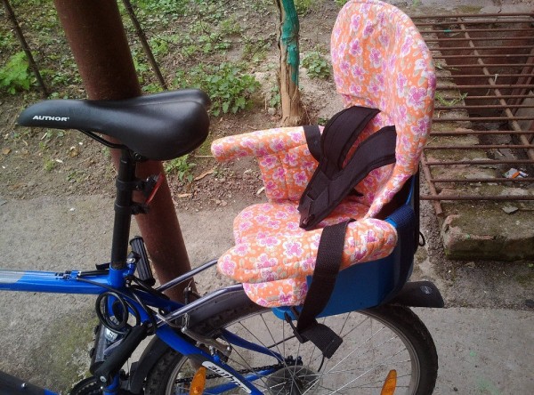Detskoe-velokreslo-svoimi-rukami.jpg